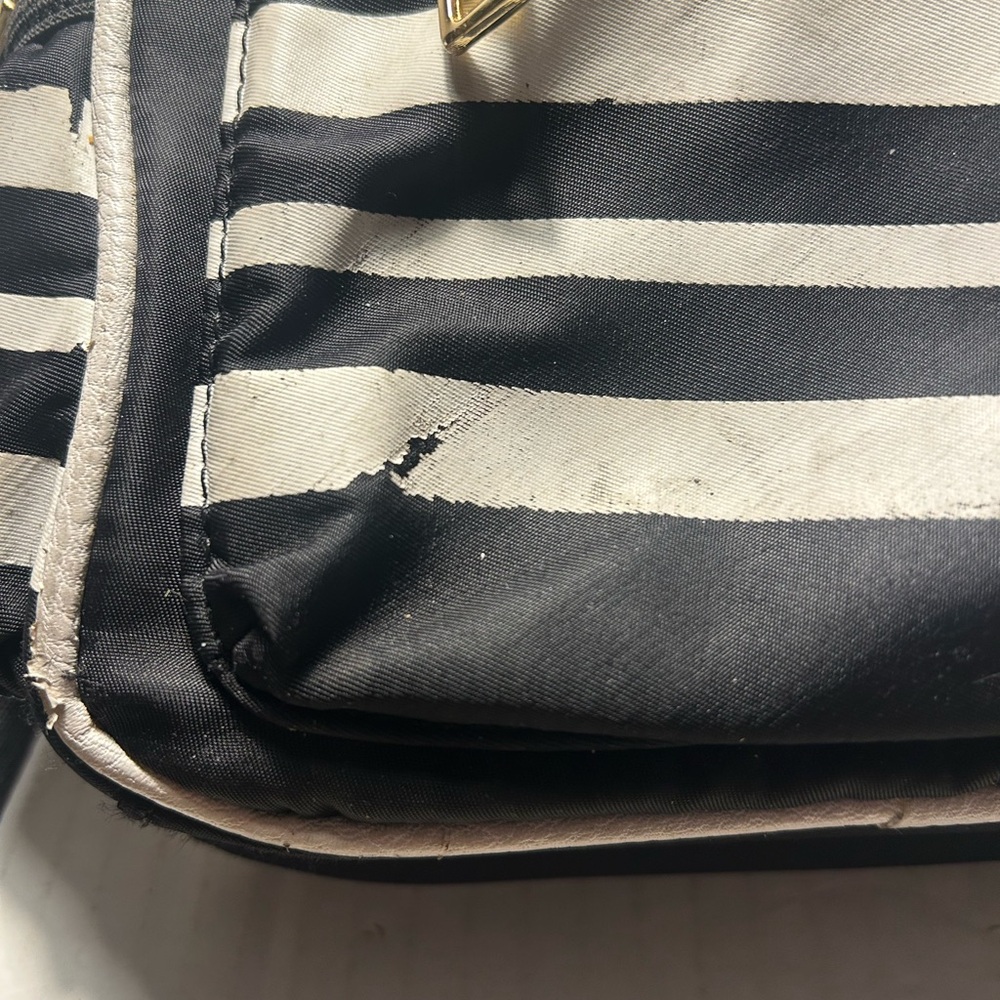 Woman’s Steve Madden black and white striped backpack pocketbook purse - Picture 6 of 10